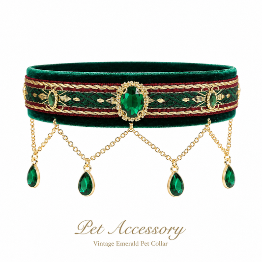 Royal Green Teardrop Pet Collar — view 1